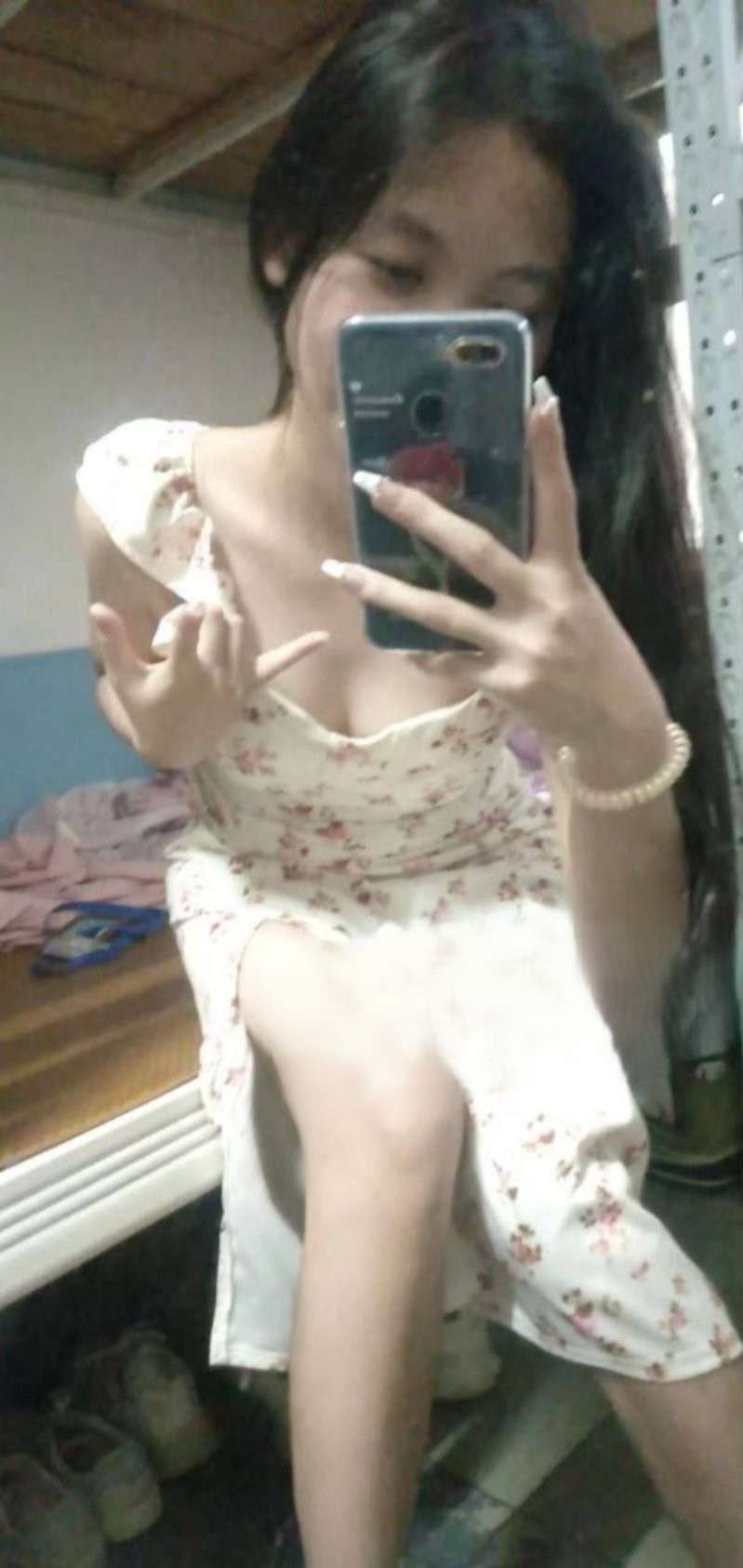 河南师大研究生 徐嘉黎 私拍性爱视频被男友甩网上外流 自慰 被无套鸡巴后入抽插骚逼 性爱热舞全曝光