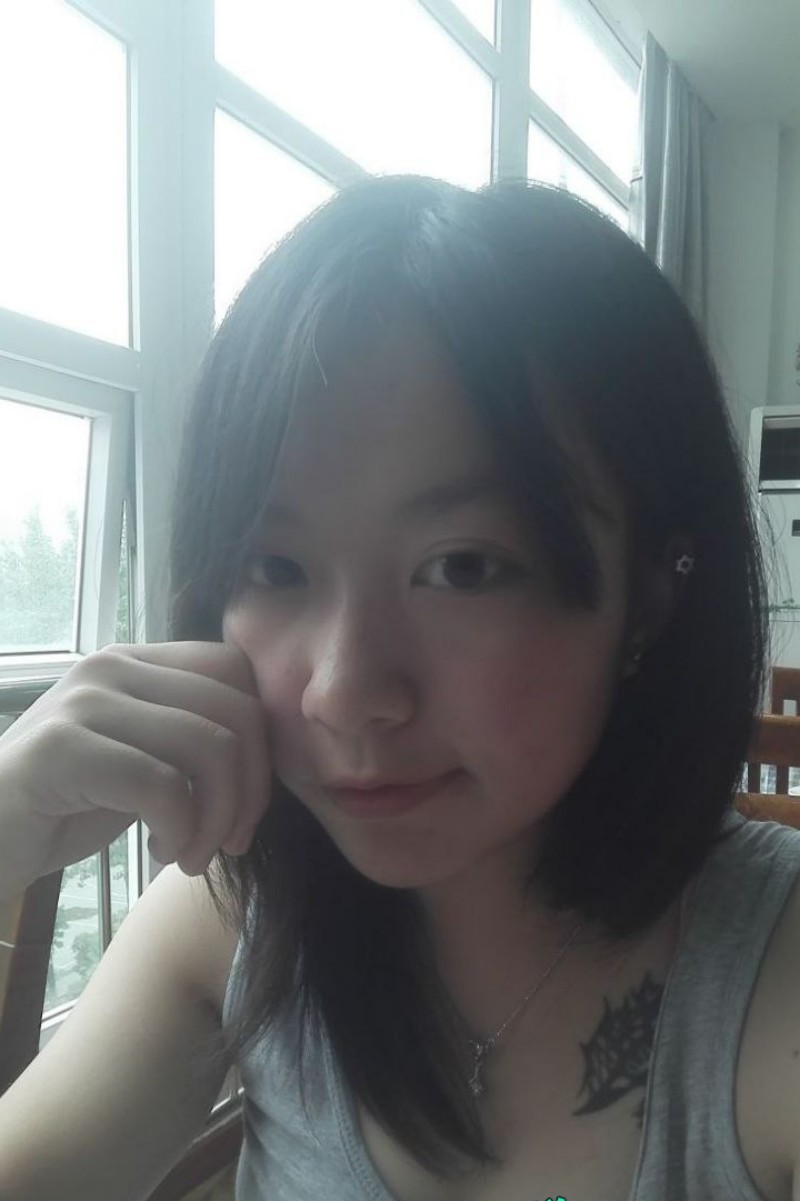 上海巨乳纹身母狗 刘君 喜欢在男人身上骑乘摇晃奶子 私下淫荡的贱姿态性爱私拍外流