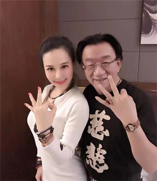 十八线演员@侯耀华徒弟安娜金Q规则事件