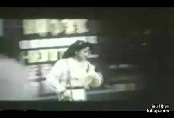 [香港_三级]野草咸花
