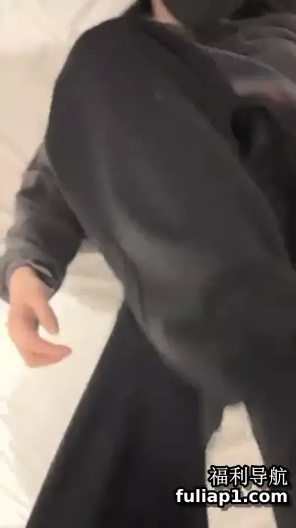 【狗子探花】21岁大学生无套啪啪