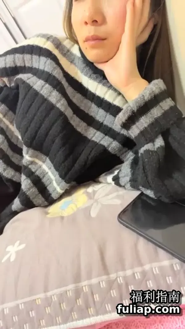 【丧志母狗无脑调教】人气最高的小姐姐 不漂亮但是超级骚 勾人撩骚属她强