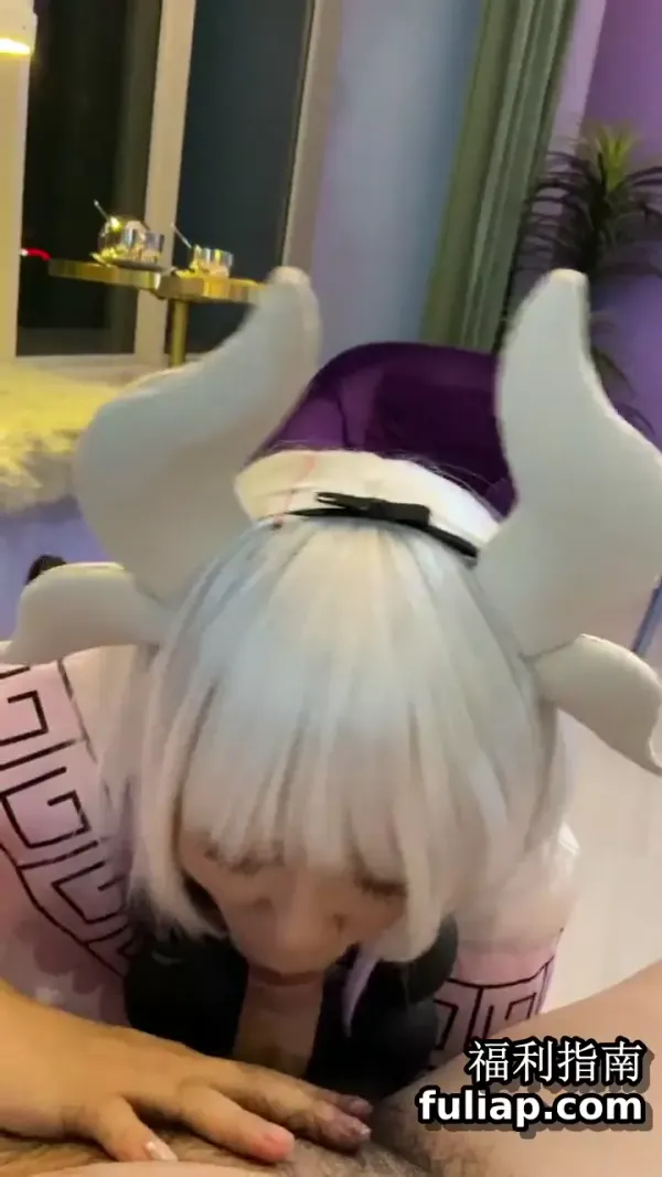 漂亮女友喵喵COS卡姆依龙女仆 跪舔深喉 无套猛烈抽插 呻吟内射女友