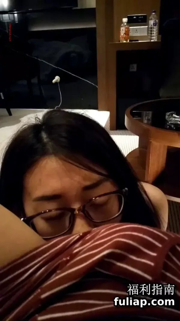 91大神大鹏小山，眼镜女友，丰腴小姐姐 (4)