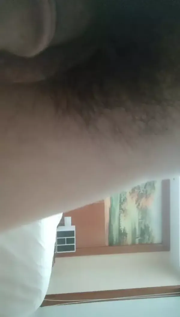 翻车王伟哥花了4000元撩到个被家暴离异正好来月经的漂亮美女技师宾馆开房