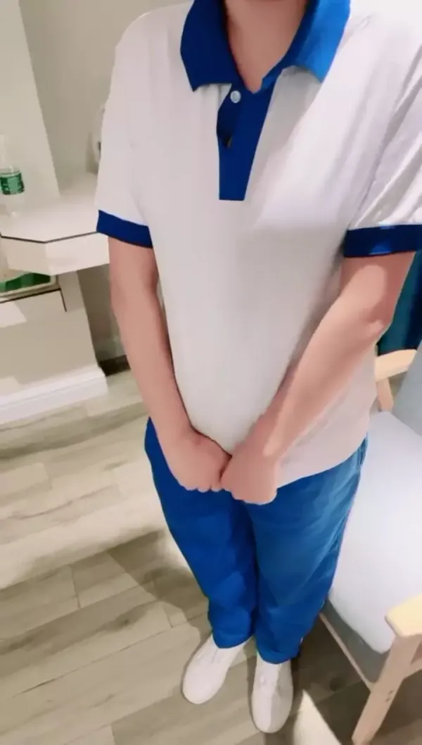 1800RMB拿下极品学生妹，丰满阴户流水潺潺充满粘液的拉丝_抽插潮吹体质高潮子宫不断的痉挛