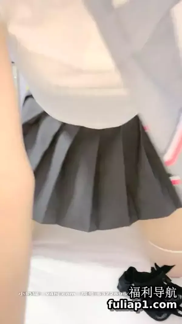 2020,12,01‖酒店‖灰裙JK服‖白丝‖都射我逼逼里